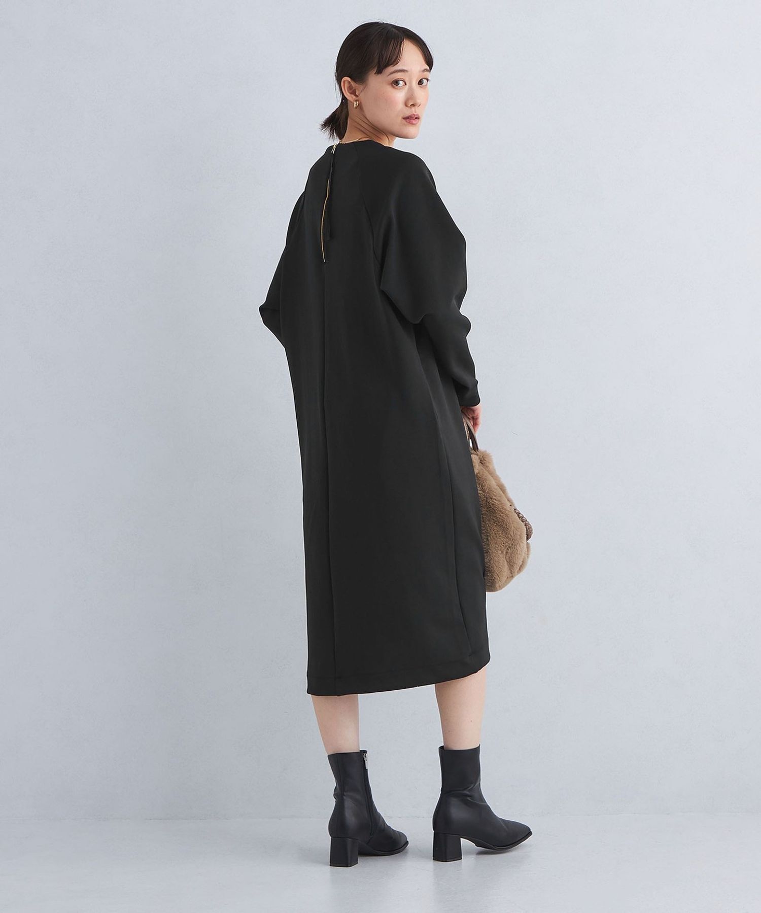 グロッシー ダンボール カットソー ワンピース 