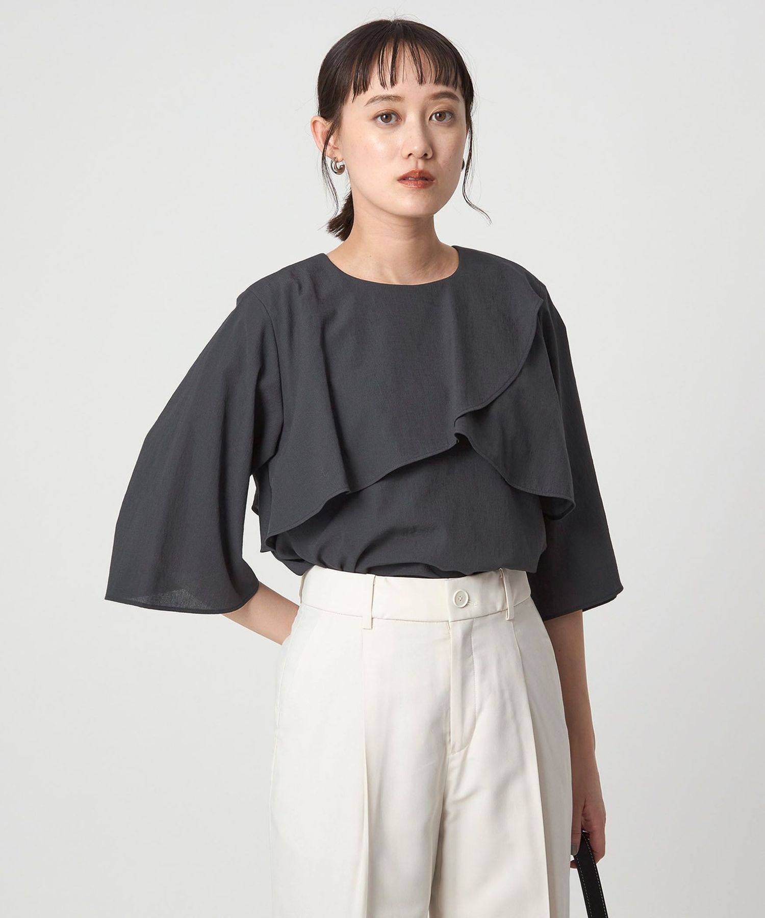 ユナイテッドアローズ ケープブラウス ネイビー UNITED ARROWS（ユナイテッドアローズ）の「ケープ ブラウス