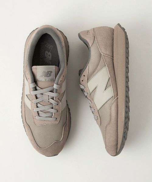 WEB限定】< New Balance >ML725 スニーカー