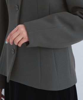 【新品未使用品】ELIN ノーカラー ジャケット 別注】＜ELIN ＞ノーカラー ジャケット