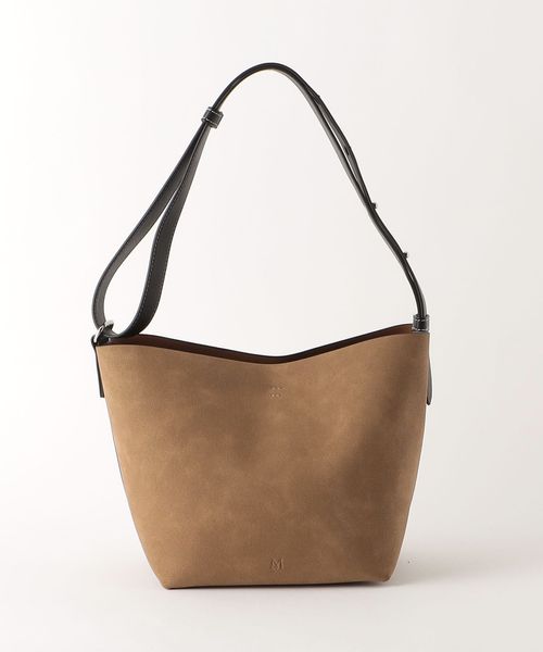 &MyuQ＞CARNA ショルダーバッグ