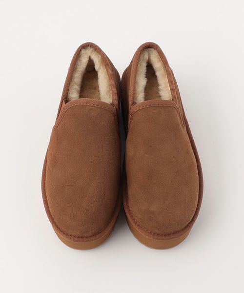 【新品未使用！】大人気のEMU ブラウン スエード スリッポン EMU Australia＞Stinger Reef Flatform ショート ムートンスリッポン