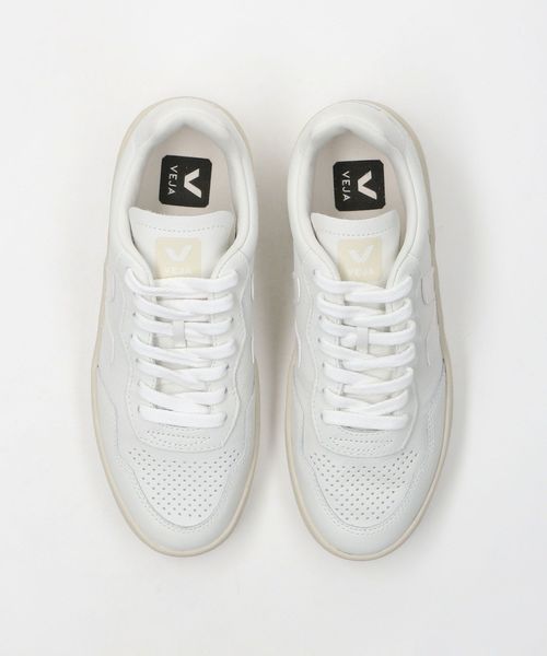 VEJA＞V90 スニーカー