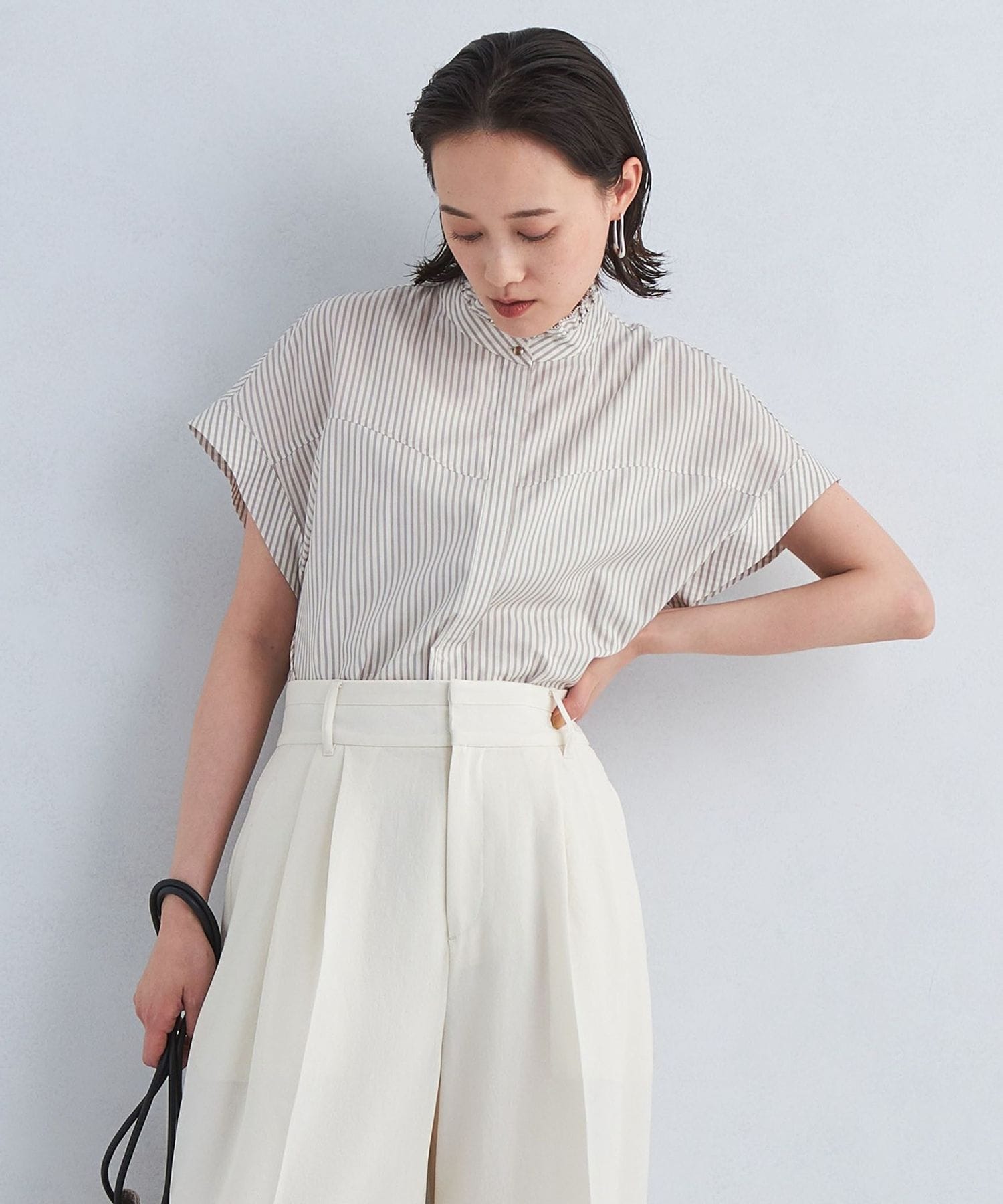 green label relaxingグリーンレーベルフリルグレートップス M