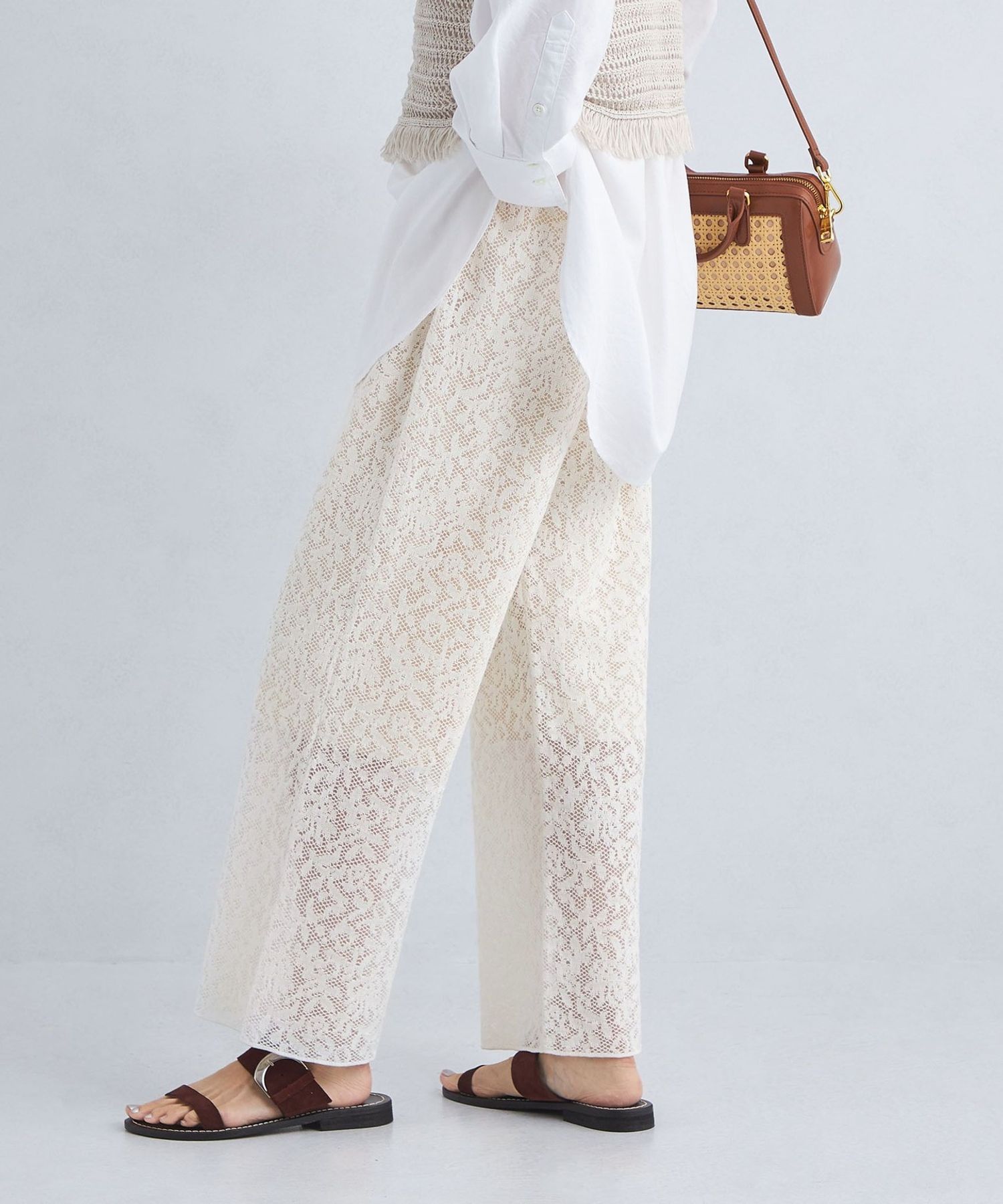 【未使用タグ付】ユナイテッドアローズ　レースストレートパンツ 3600024Y0339_x1_a002.jpg