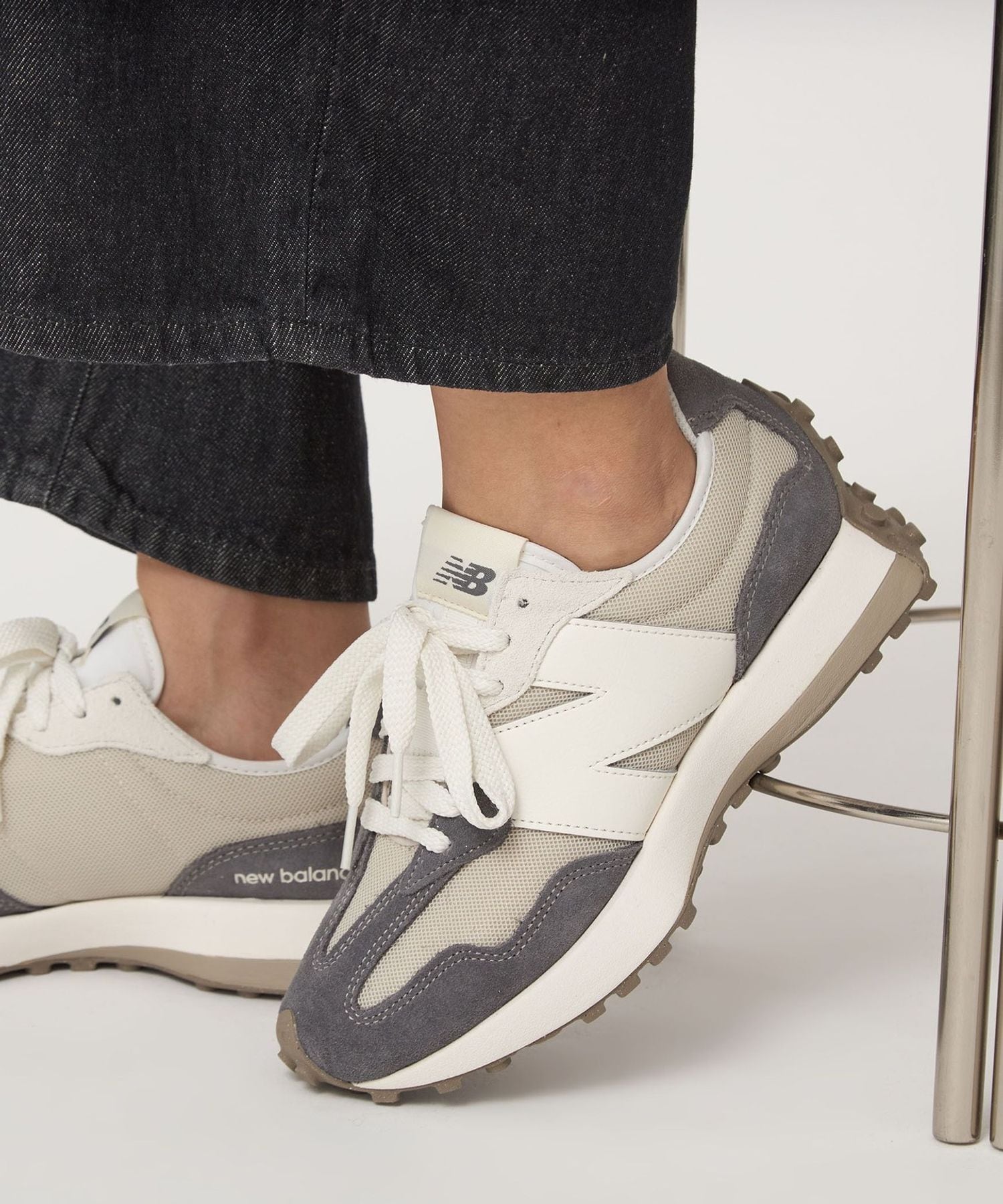 New Balance＞327 スニーカー / U327LND