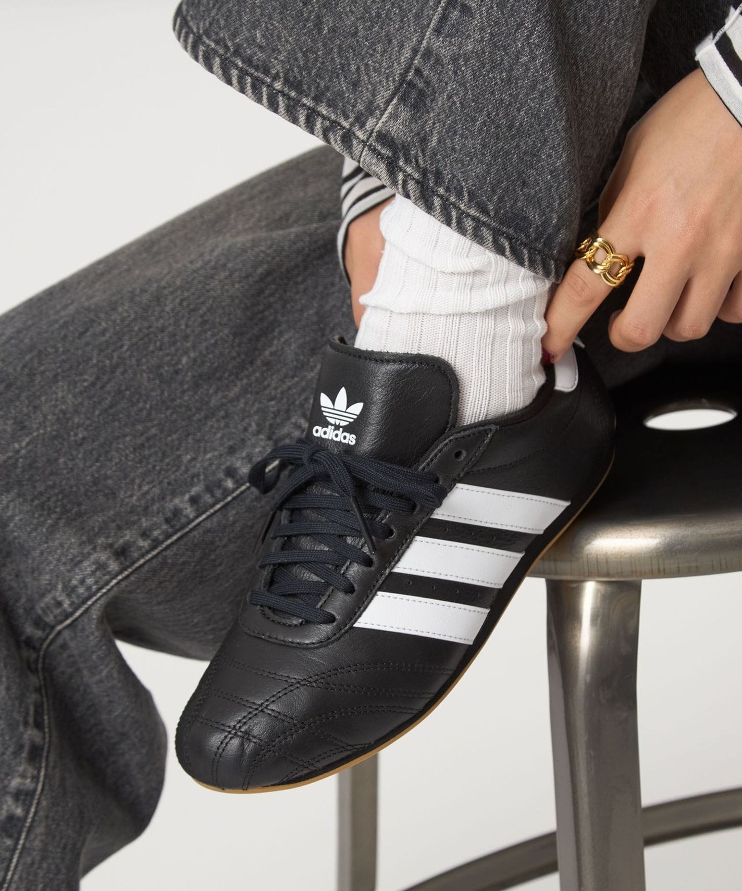 adidas テコンドー　シューレース　23.5 adidas Originals＞テコンドー シューレース スニーカー