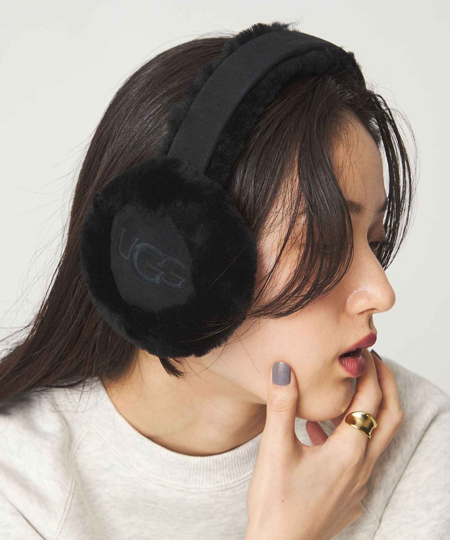 UGG＞ エンブロイダリー イヤマフ / イヤーマフ