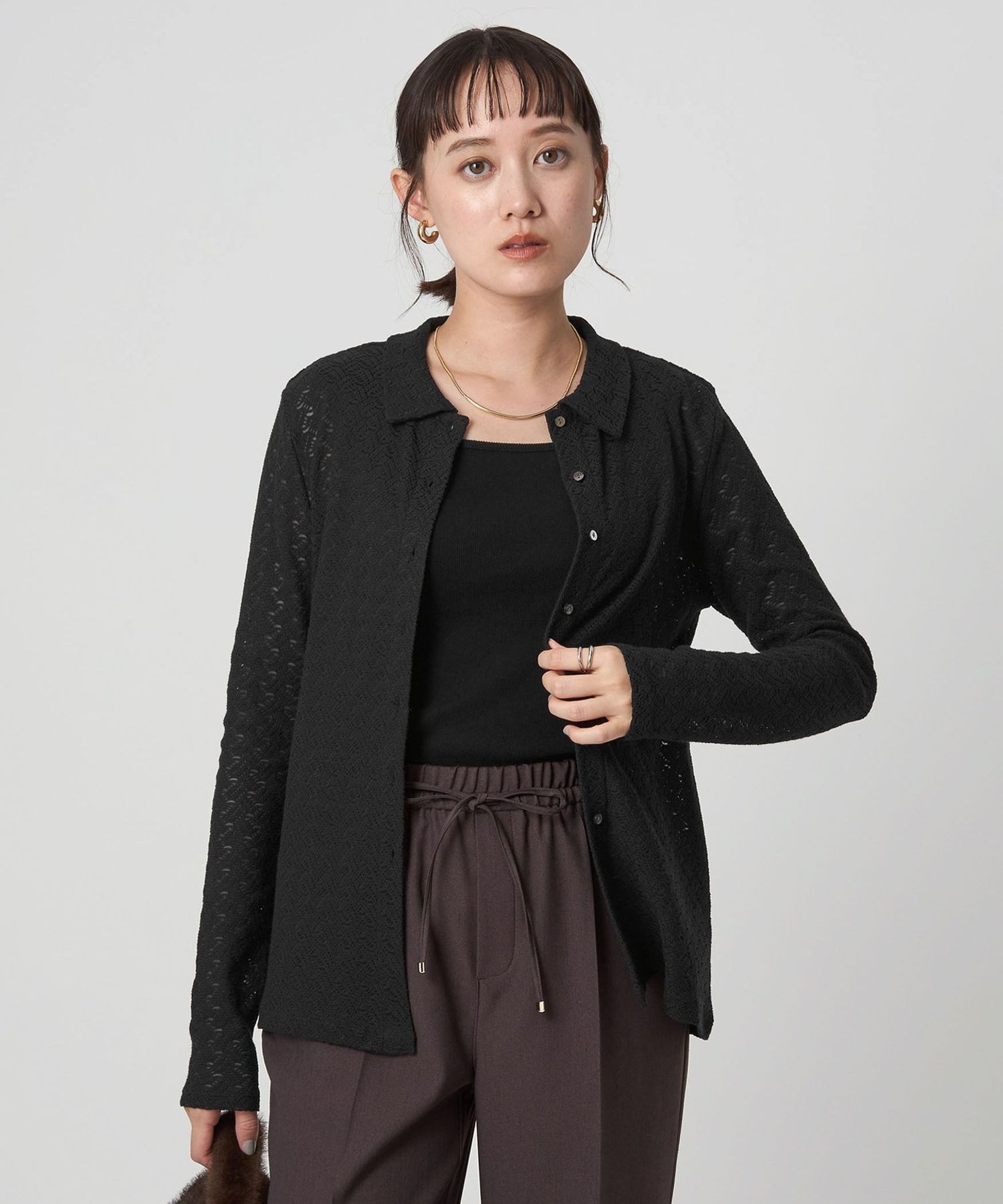 ユナイテッドアローズ　レースアレンジプルオーバー　ネイビー ユナイテッドアローズ レースアレンジプルオーバー ネイビー