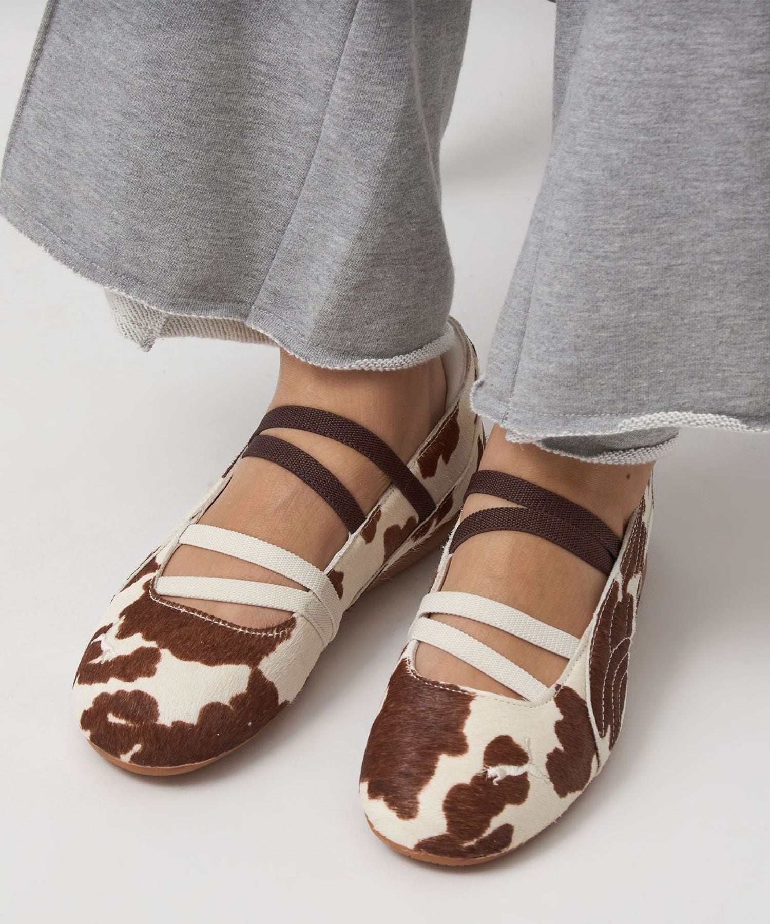 PUMA＞スピードキャット バレエ カウ スニーカー