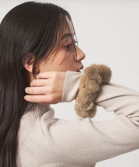 green label relaxing/フェイクファー メタルリング シュシュ/ヘアアクセサリー