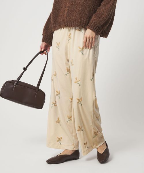 green label relaxing/ベロア シシュウ パンツ/イージーパンツ