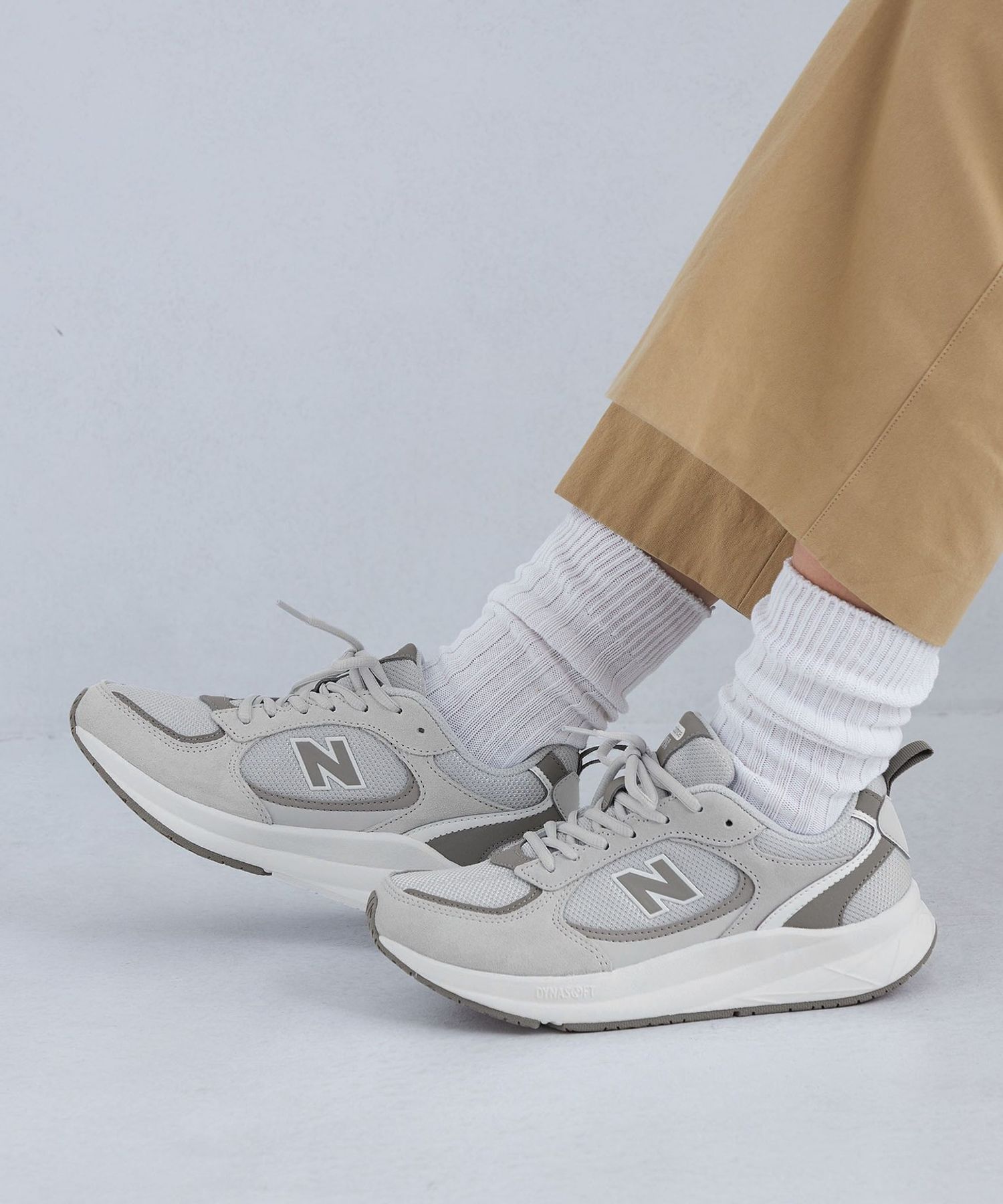 New Balance＞UA950 スニーカー