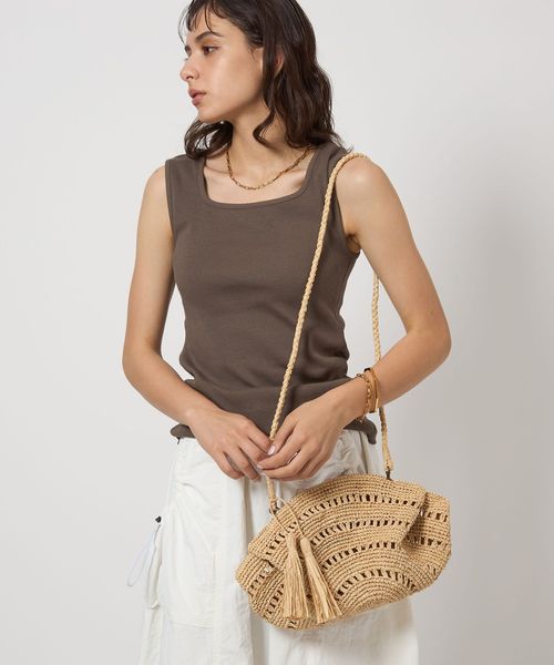 EMILIA Paris クラッチバッグ　フランス製 Leather | Double magnetic snap closure | Small inside zipper