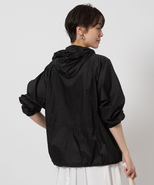 Spick & Span シアーアノラックブルゾン 黒 マウンテンパーカー Spick & Span（スピックアンドスパン）の「シアーアノラック