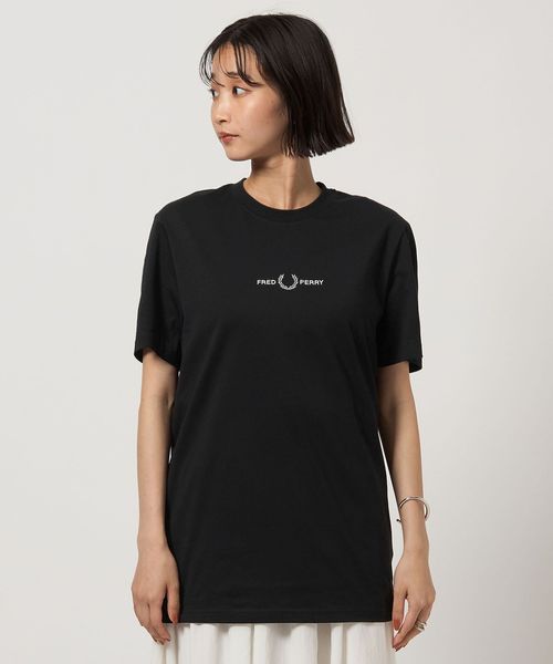 【AMIRI】ロゴ エンブロイダリー ショートスリーブ クロップT FRED PERRY> エンブロイダリー ショートスリーブ Tシャツ
