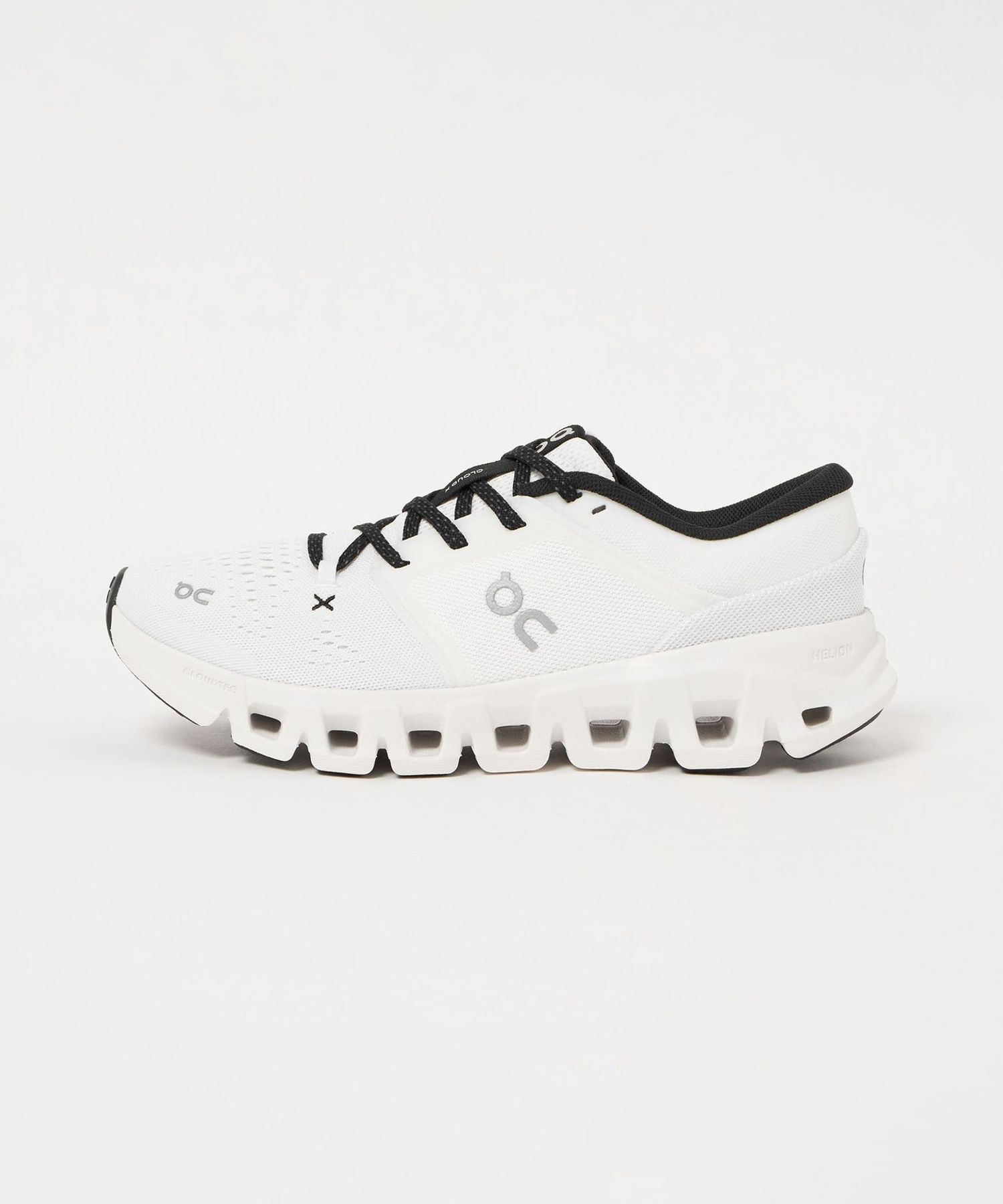 WEB限定】＜On＞クラウド エックス 5 スニーカー