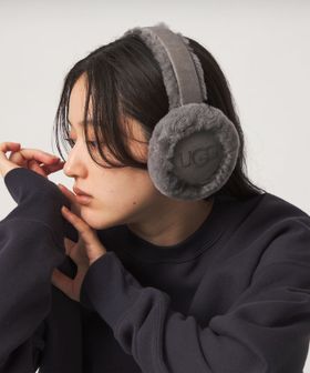 UGG/＜UGG＞エンブロイダリー イヤーマフ/その他ファッション雑貨