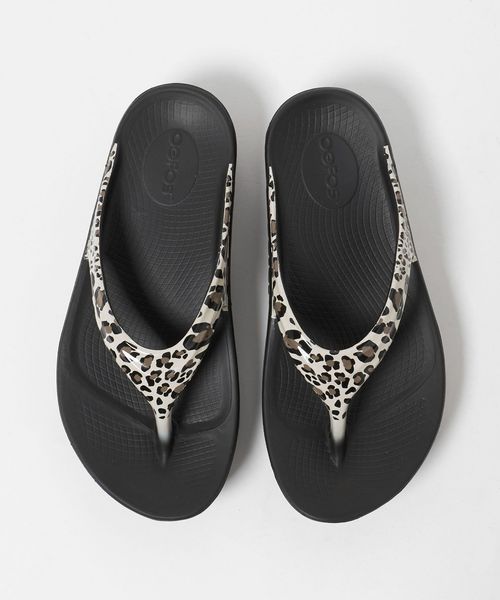 OOFOS/＜OOFOS＞Oolala レオパード / ウーララ/サンダル