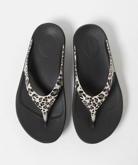 OOFOS/＜OOFOS＞Oolala レオパード / ウーララ/サンダル