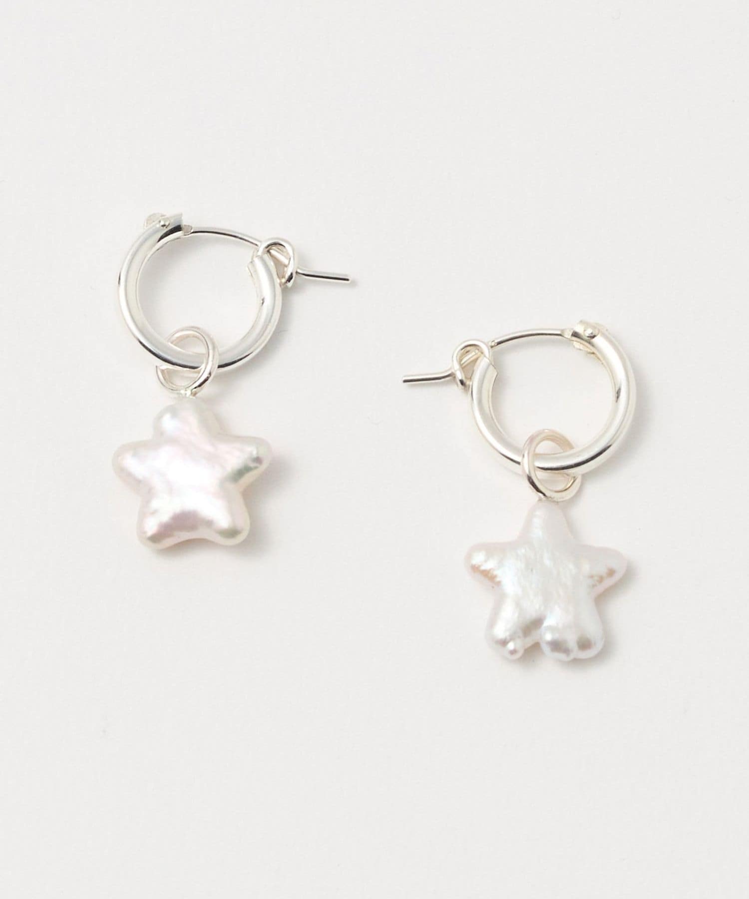 Kara Yoo＞STAR ピアス