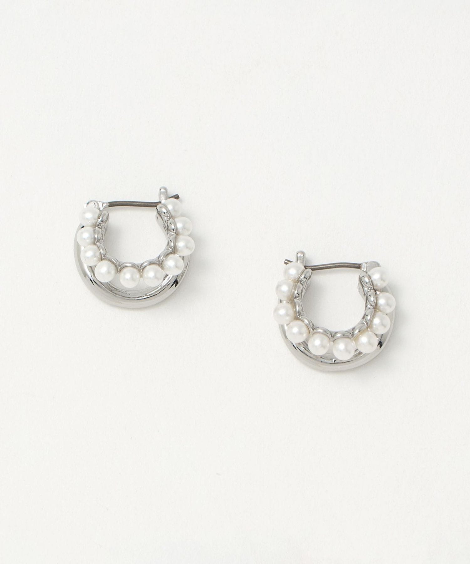 半額以下◻️SSIL ユナイテッドアローズ　コンビ　ピアス コンビ ダブルライン ピアス