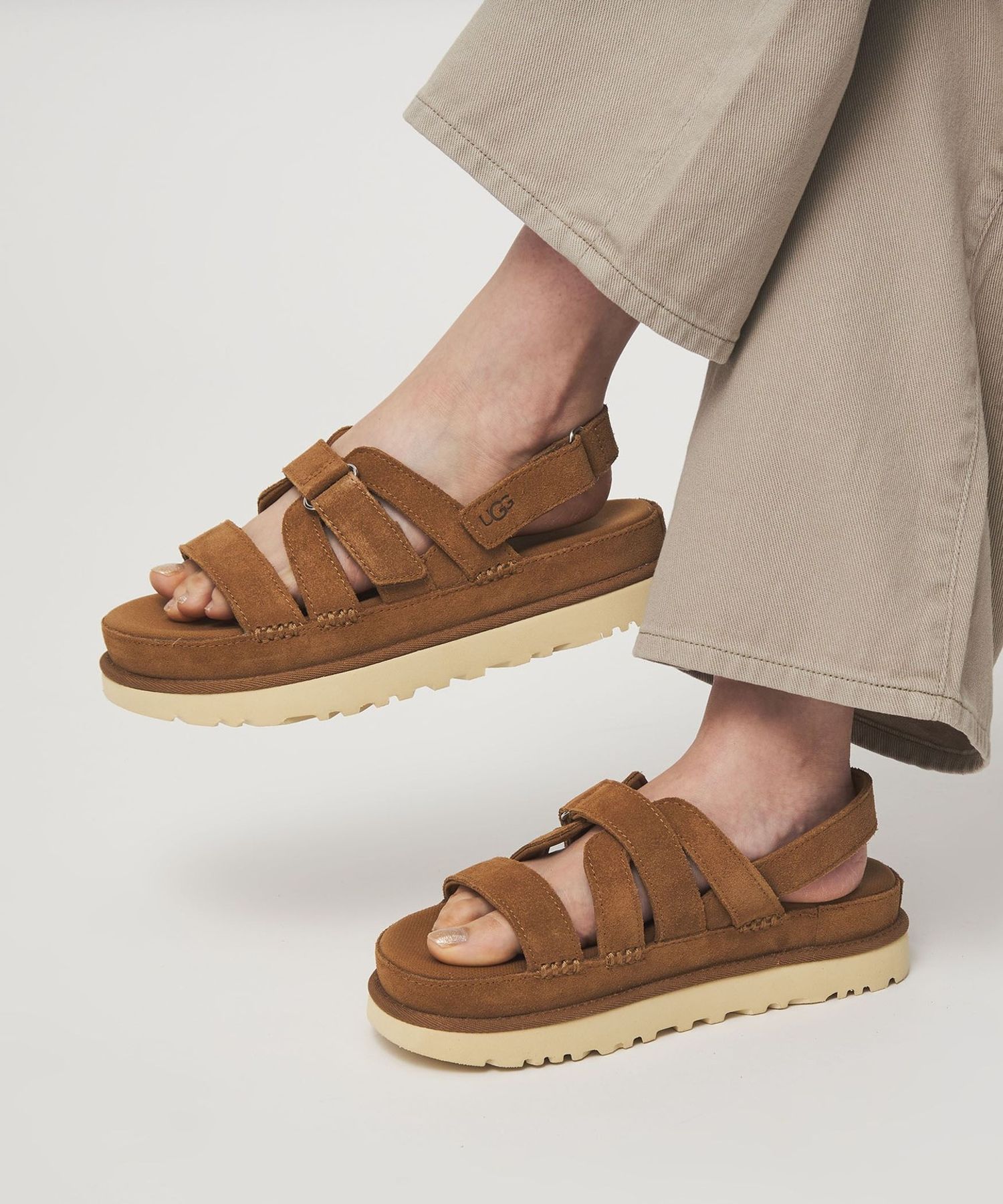 WEB限定】＜UGG＞ゴールデンスター グリーム サンダル