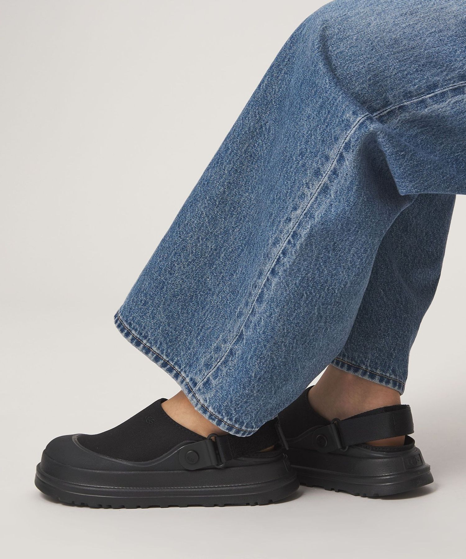 WEB限定】＜UGG＞ゴールデングロウ キャンバス クロッグ シューズ