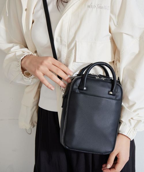 green label relaxing/＜PARTE＞2WAY マルチポーチ型 ショルダーバッグ/ショルダーバッグ