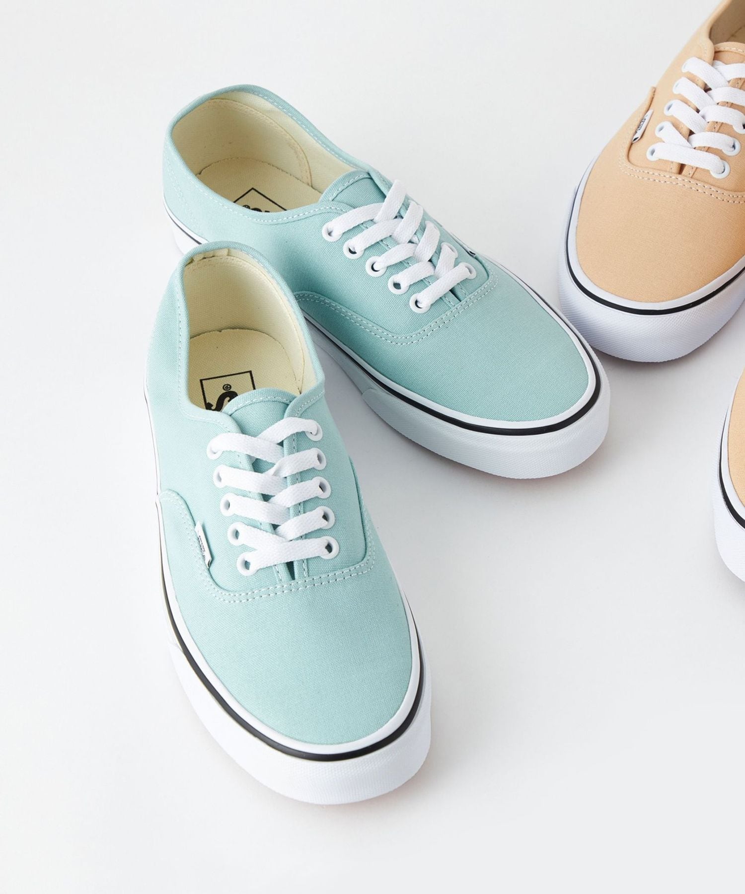 VANS＞AUTHENTIC