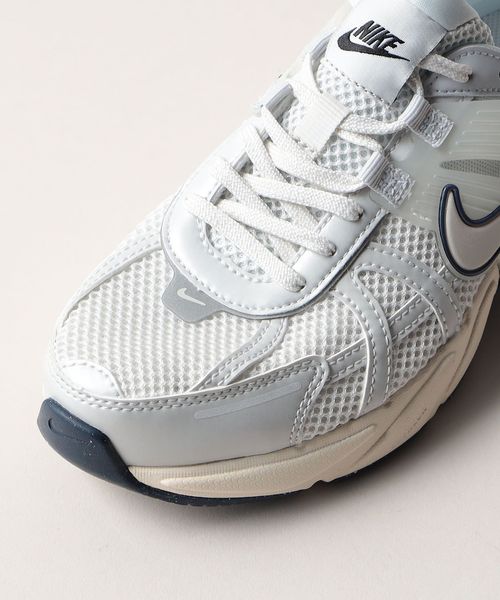 ＜NIKE＞「ウィメンズ V2K RUN」新品未使用25cmユナイテッドアローズ セール】＜NIKE＞ウィメンズ V2K RUN/スニーカー（スニーカー