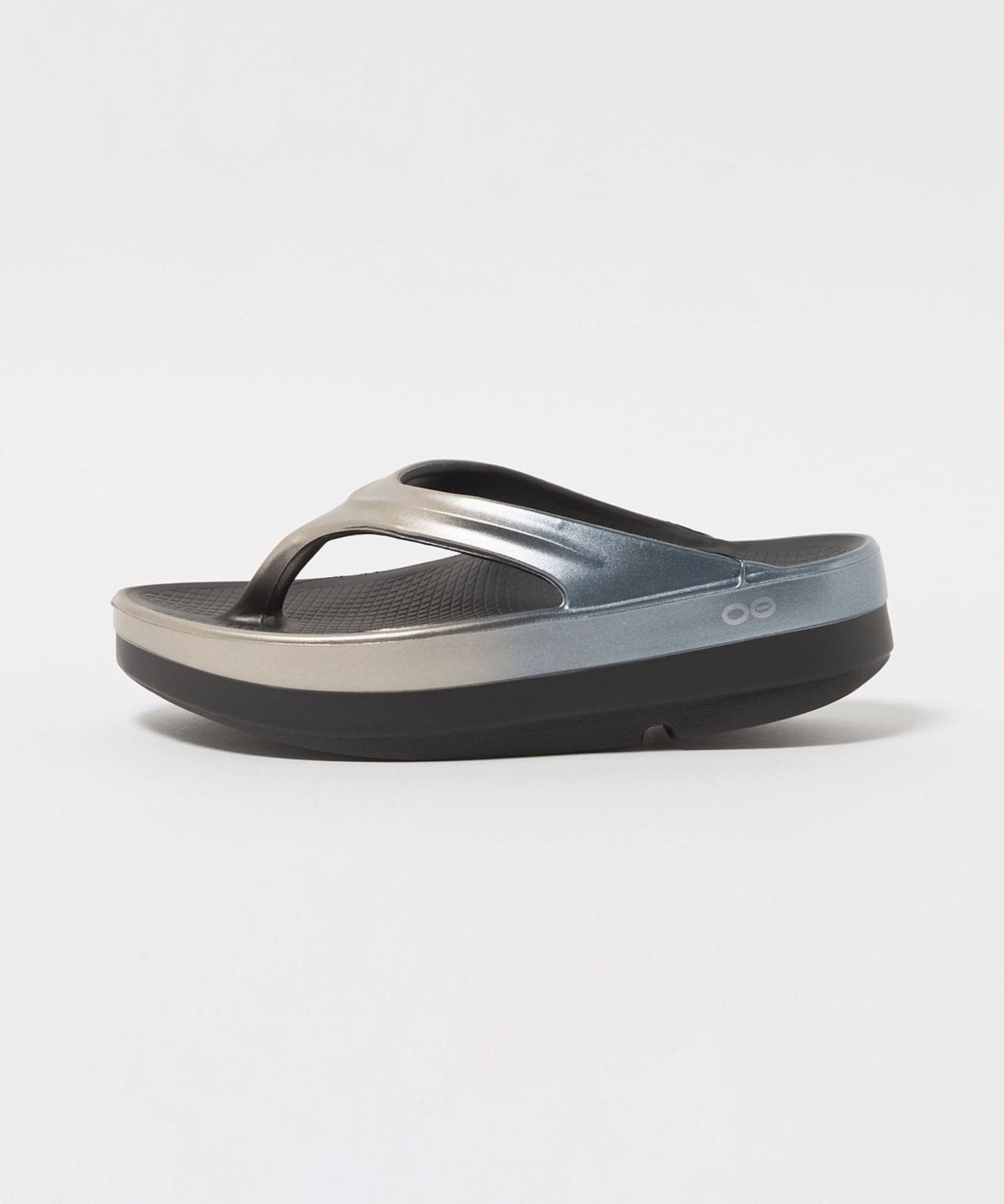 WEB限定】＜OOFOS＞OomegaLuxe Limited