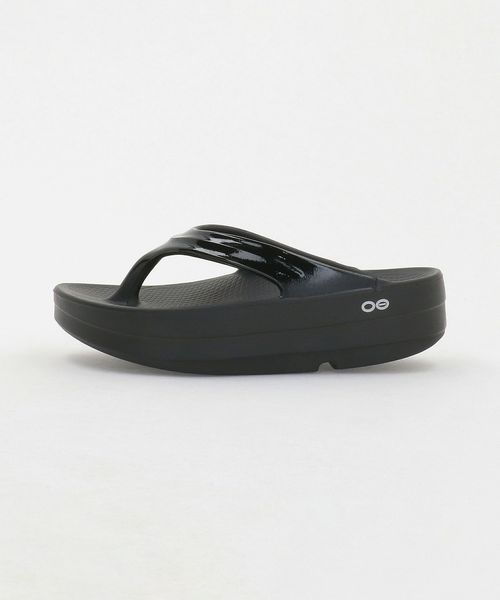 OOFOS/＜OOFOS＞ OOmega/サンダル