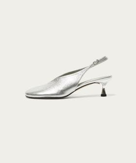 ODETTE E ODILE/ディープVカットバックベルト パンプス50↑/パンプス