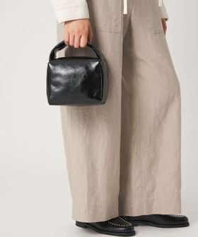 Bucket Baggage/＜Bucket Baggage＞ Puff Cube Small BL/ハンドバッグ / クラッチバッグ