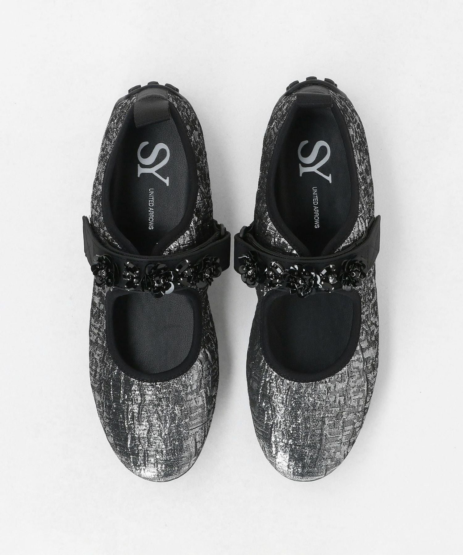 SY＞フラワービジューベルクロメタリック フラット20↑