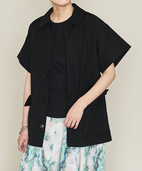 まりりん様☆ASTRÆT ホワイト ブラウス 五分袖　金子綾 アストラットASTRAETフライスフリルTシャツ金子綾ユナイテッド