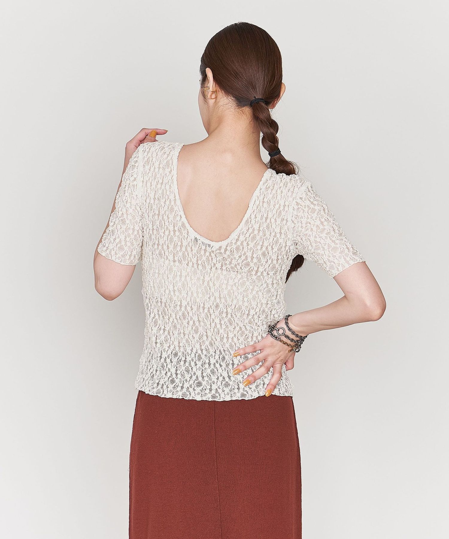 ASTRAET＞ レース バックオープン カットソー