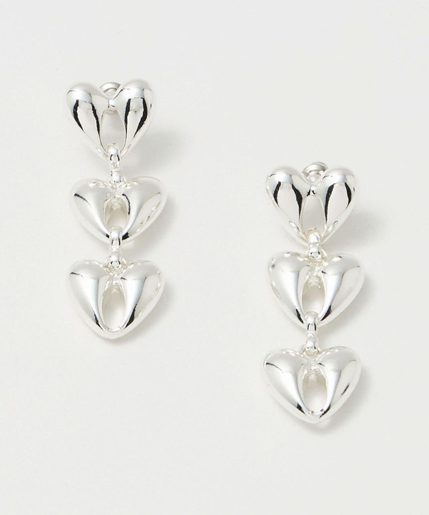 in mood＞HEART LINK ピアス