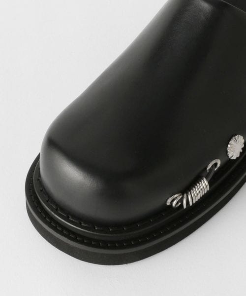 TOGA PULLA＞BLACK サンダル