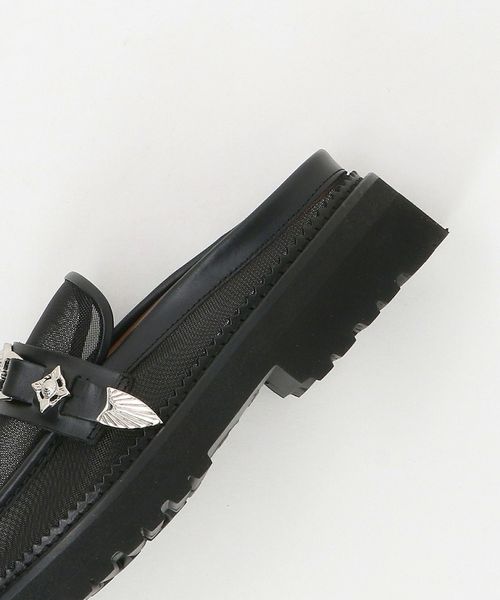 TOGA PULLA＞BLACK MESH サンダル