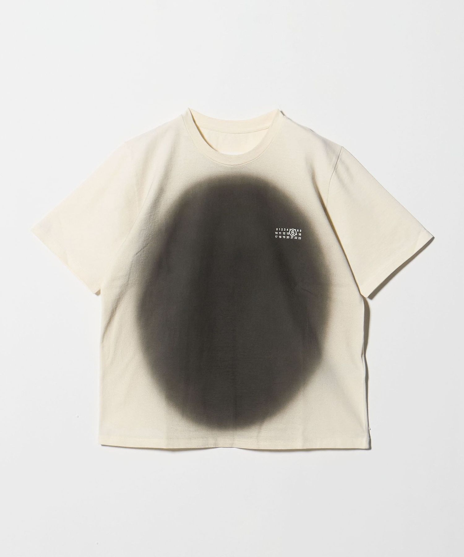 MM6 Maison Margiela＞スプレープリント Tシャツ