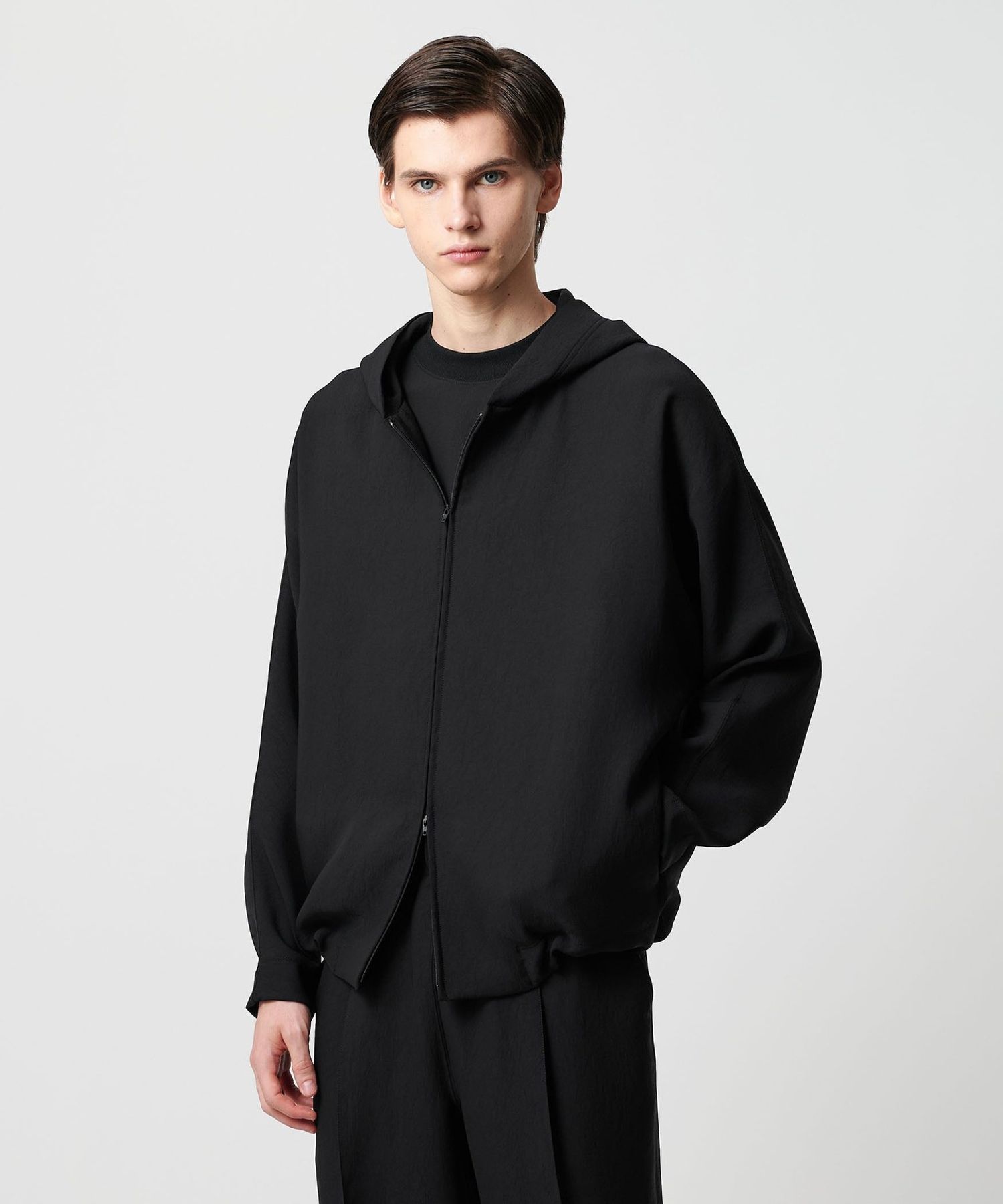 UNITED ARROWS by DAISUKE OBANA 上下セット黒M D.O UNITED ARROWS BY DAISUKE OBANA for WOMEN＞＋10 D/LSL ZIP