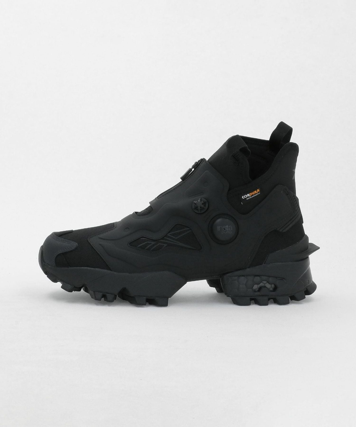 yuki27.5 Reebok INSTAPUMP FURY MID 黒 Reebok＞ INSTAPUMP FURY MID/スニーカー