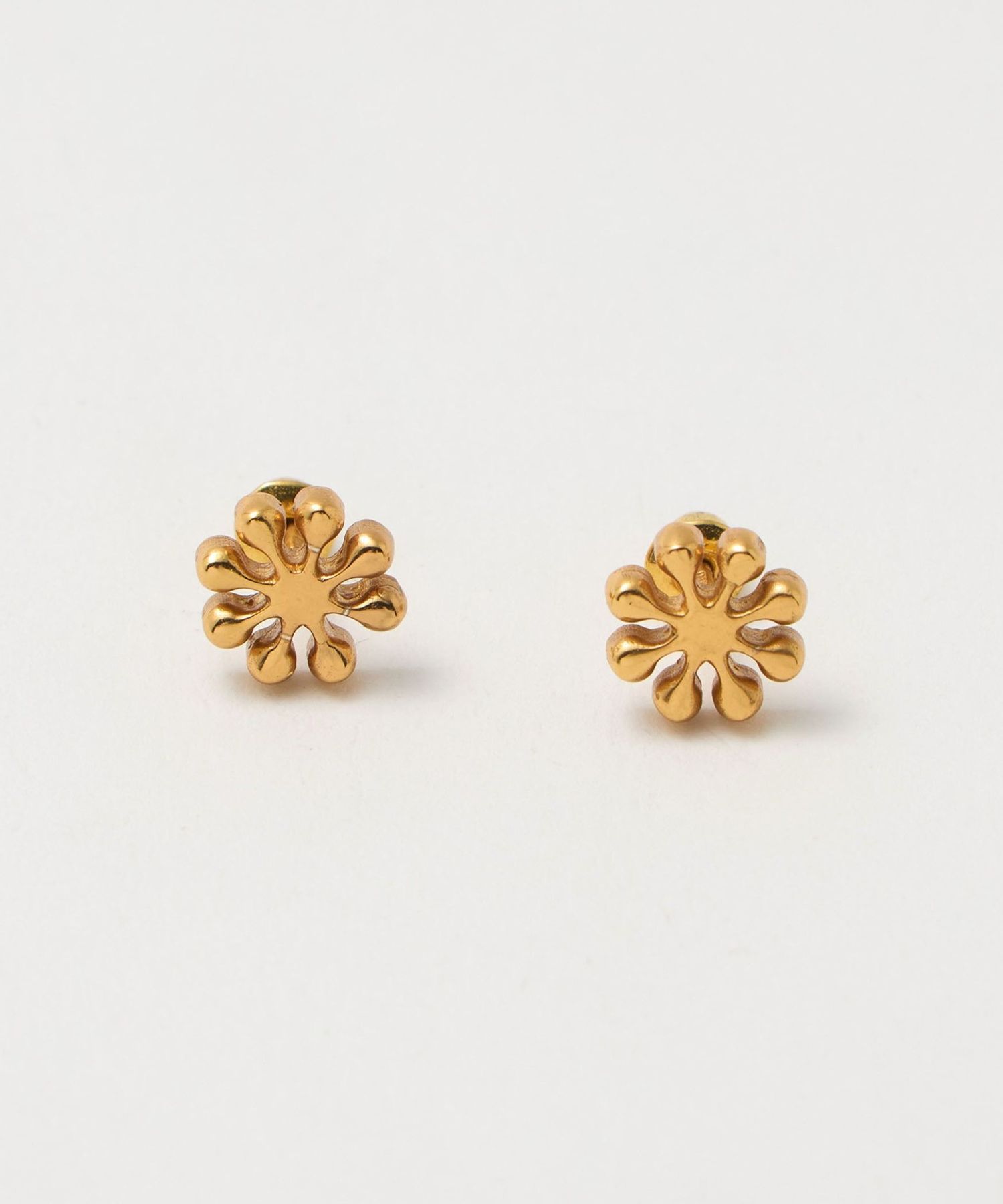 MAPLE＞ ORBIT EARRINGS GLD/ピアス