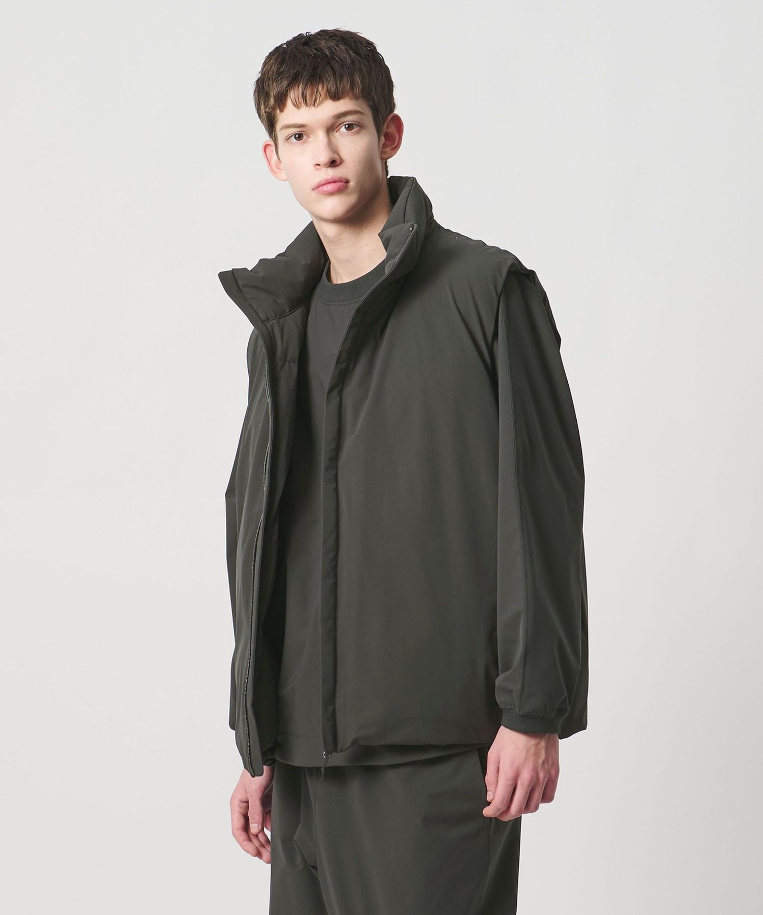 D.O UNITED ARROWS BY DAISUKE OBANA＞TFT RVR DOWN VEST/ダウンベスト