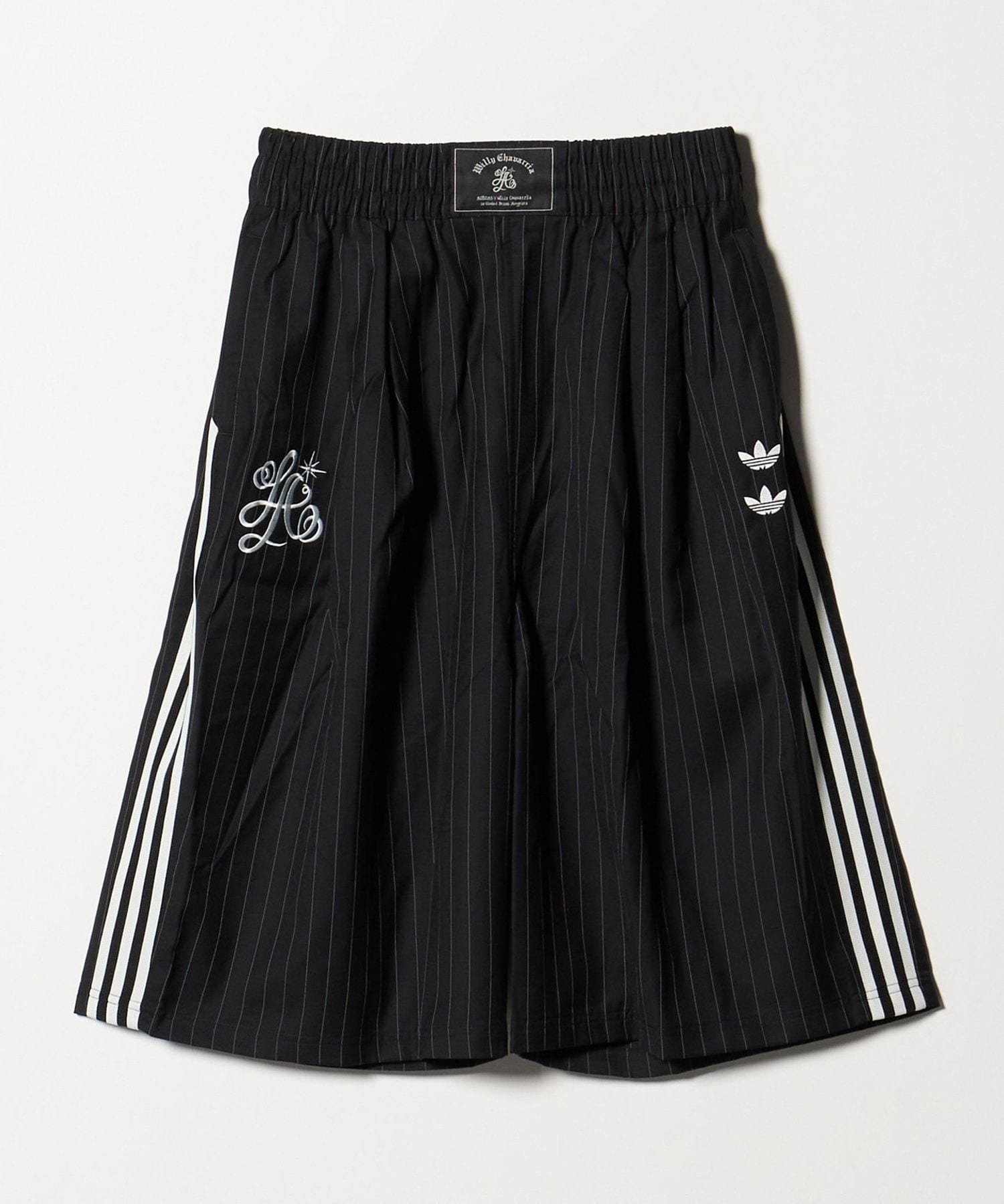 adidas Originals by WILLY CHAVARRIA＞ PINSTRIPE SHORTS/ショーツ