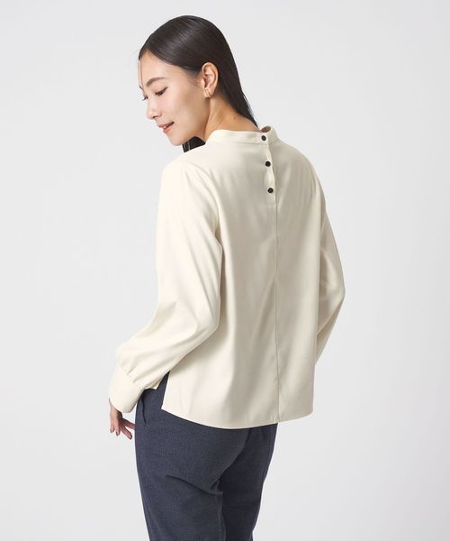 A DAY IN THE LIFE/パウダリー バックボタン ブラウス ＜A DAY IN THE LIFE＞/シャツ / ブラウス