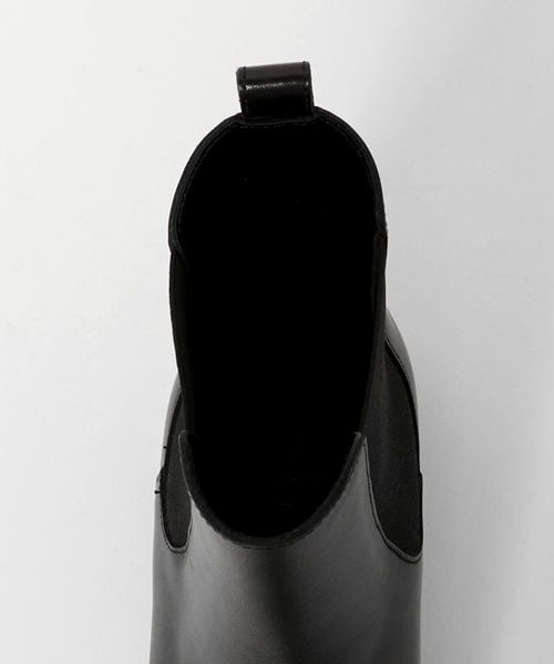 MANOLO BLAHNIK＞ CHELATA チェルシーブーツ