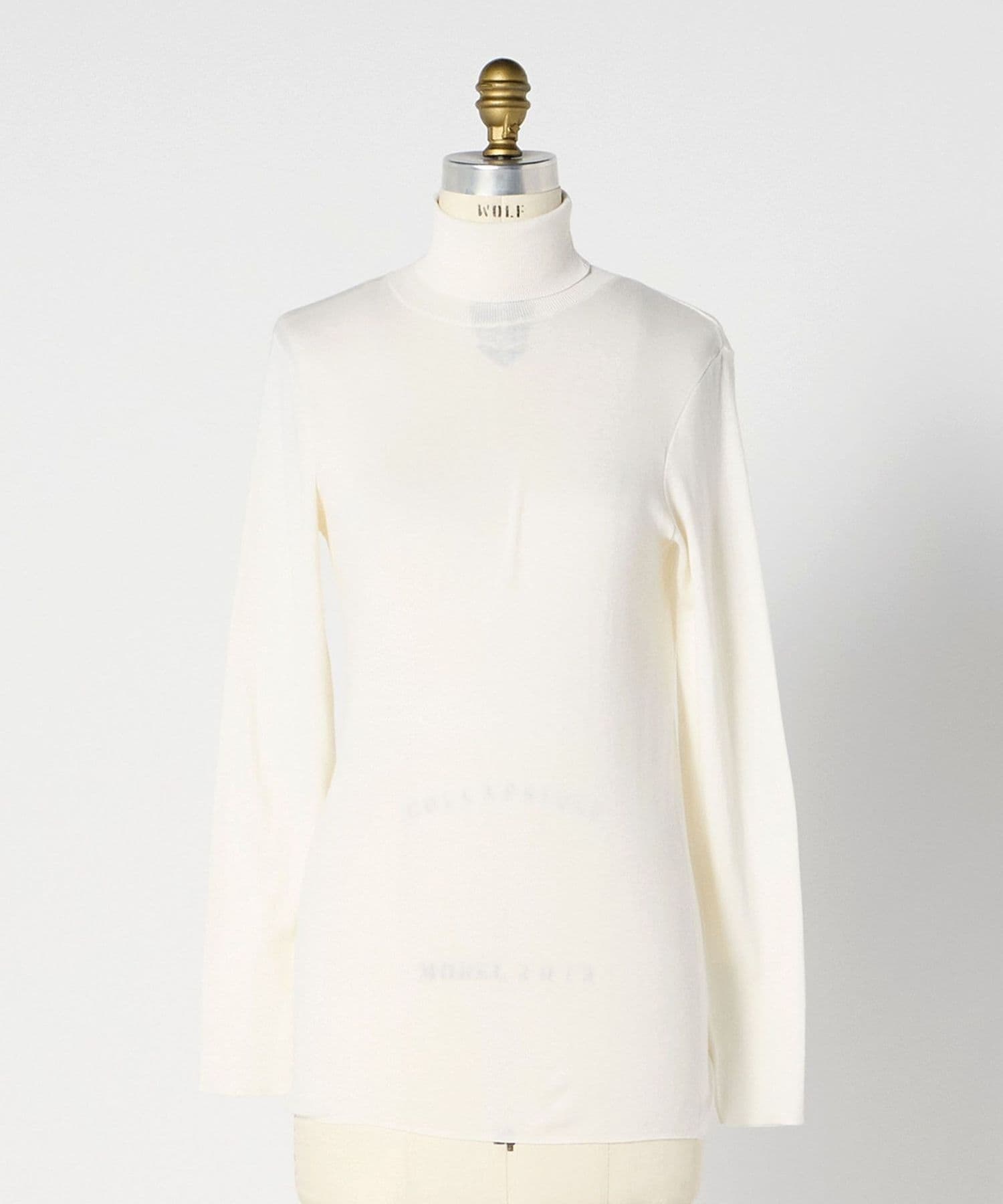 YONFA コットンカシミヤリブタートル (white) IMG_6363.jpg?v=1735745287&